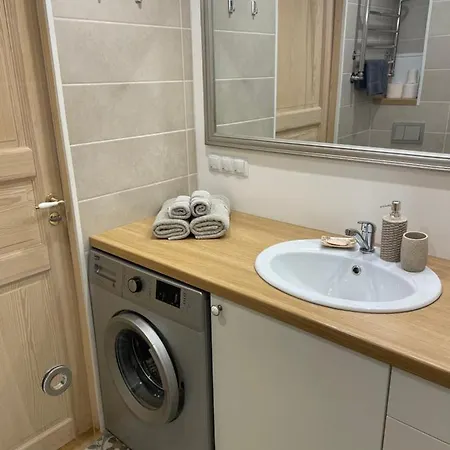 Cozy Near Taltech And Elamus Spa Apartment *